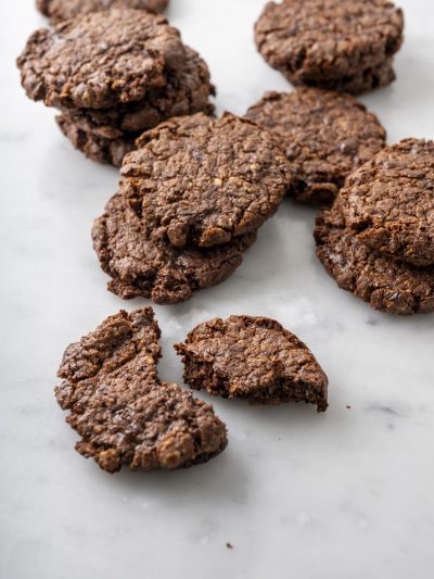 Chocolate & Sour Cherry cookies (bag of 6)